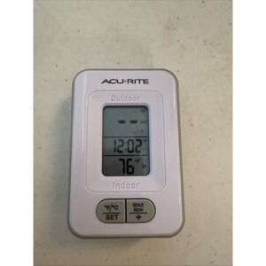 AcuRite Wireless Indoor Outdoor Digital Temperature Thermometer Clock & Memory